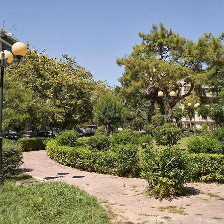 Urban Heights 3Bd Apt, Next To Hilton Athènes Extérieur photo